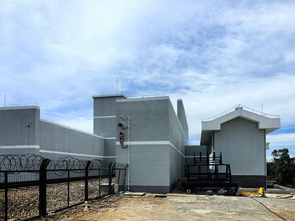 在海南封关运作项目中投入使用的同方威视铁路货物车辆检查系统